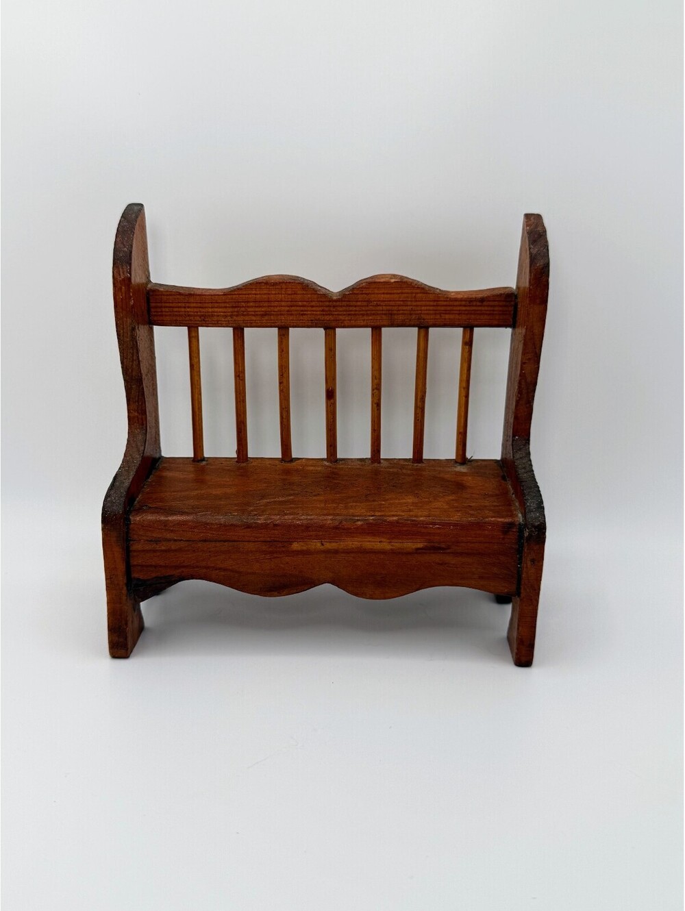 1:6 Scale Handmade Wooden Dollhouse Bench Settle Bench Heart Cutout
